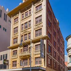 Hotel Paringa, Adelaida